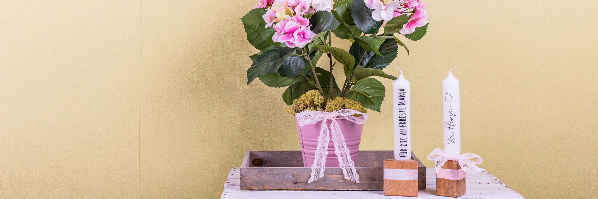 Deko & Kunstblumen zum Muttertag